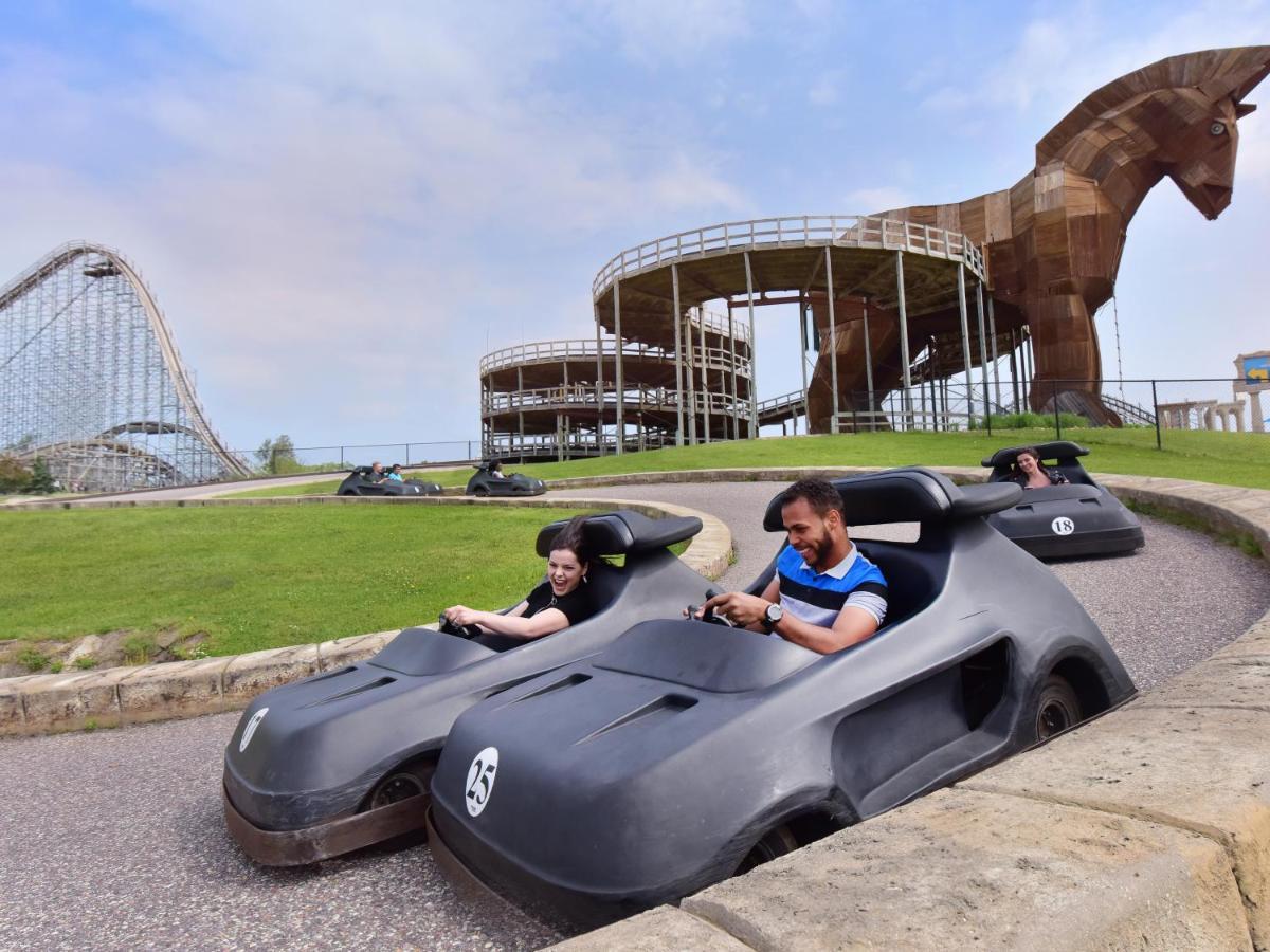 Hotel Mt. Olympus Water Park And Theme Park 3*
